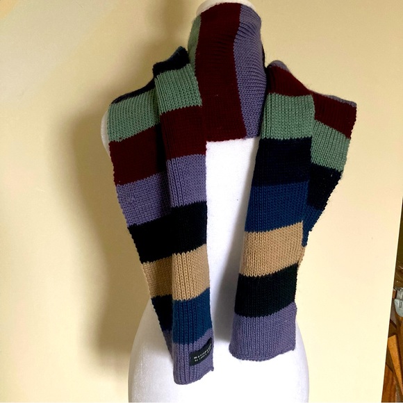 Metropolitan by Lord & Taylor Striped Scarf 100% Icelandic Wool - Picture 4 of 6